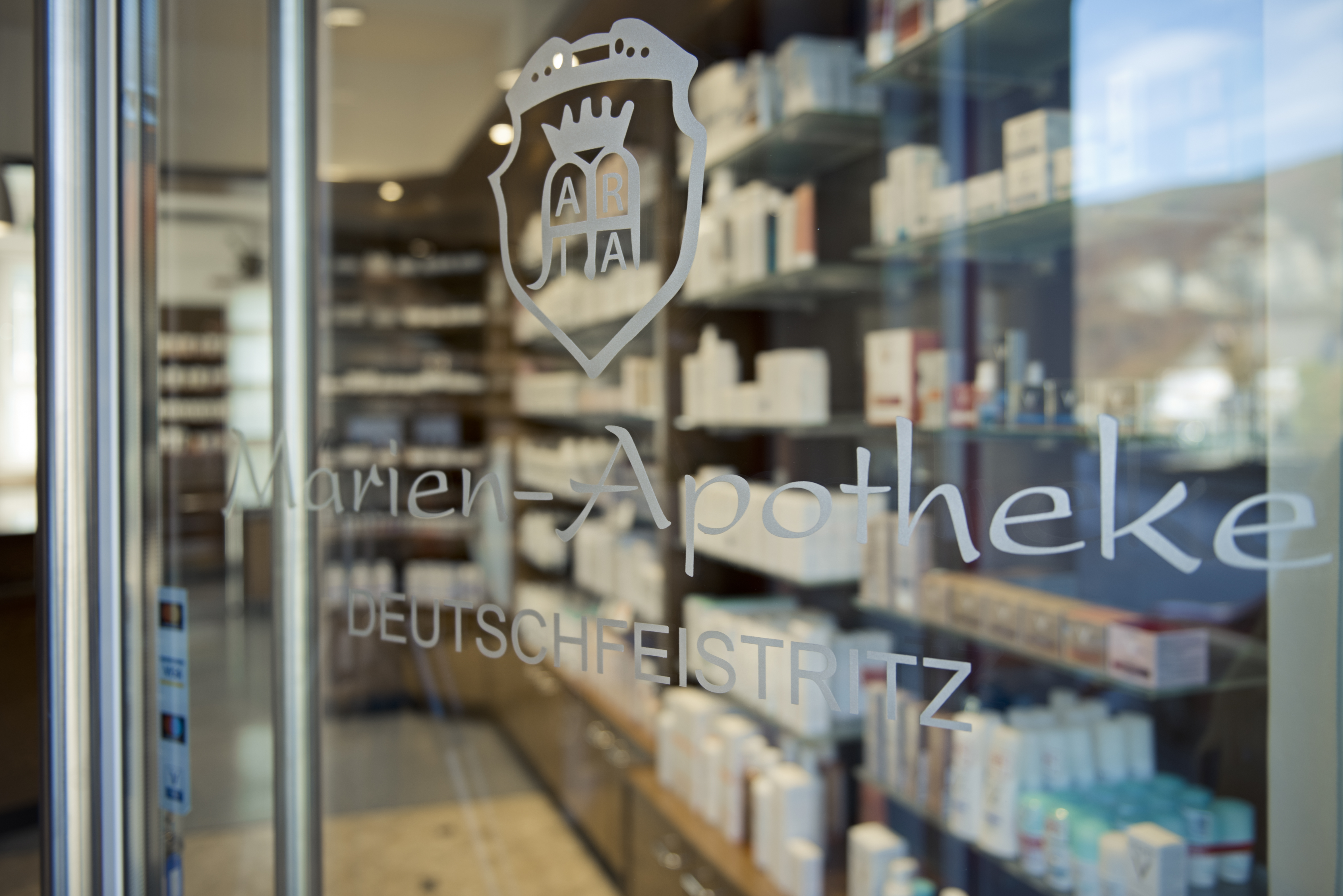Marien-Apotheke Logo